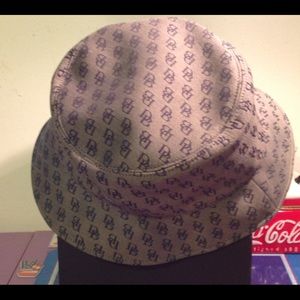 Dooney & Bourke Signature Medium Size Hat.